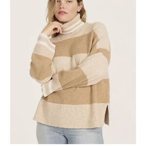 JCrew Women’s Turtleneck Sweater Tan and Camel Stripe size XS